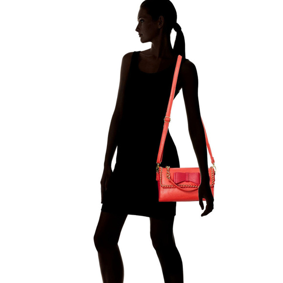 BETSEY JOHNSON Tough LoVE Bag BOW Gold Chain Purse - Picture 8 of 8